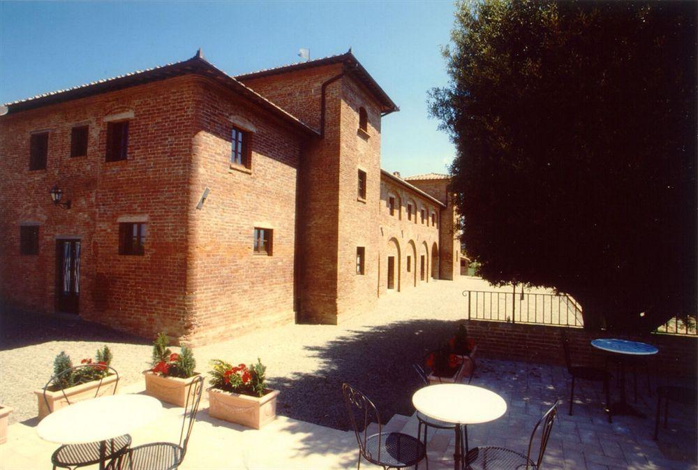 Agriturismo Terra Rossa Valiano エクステリア 写真