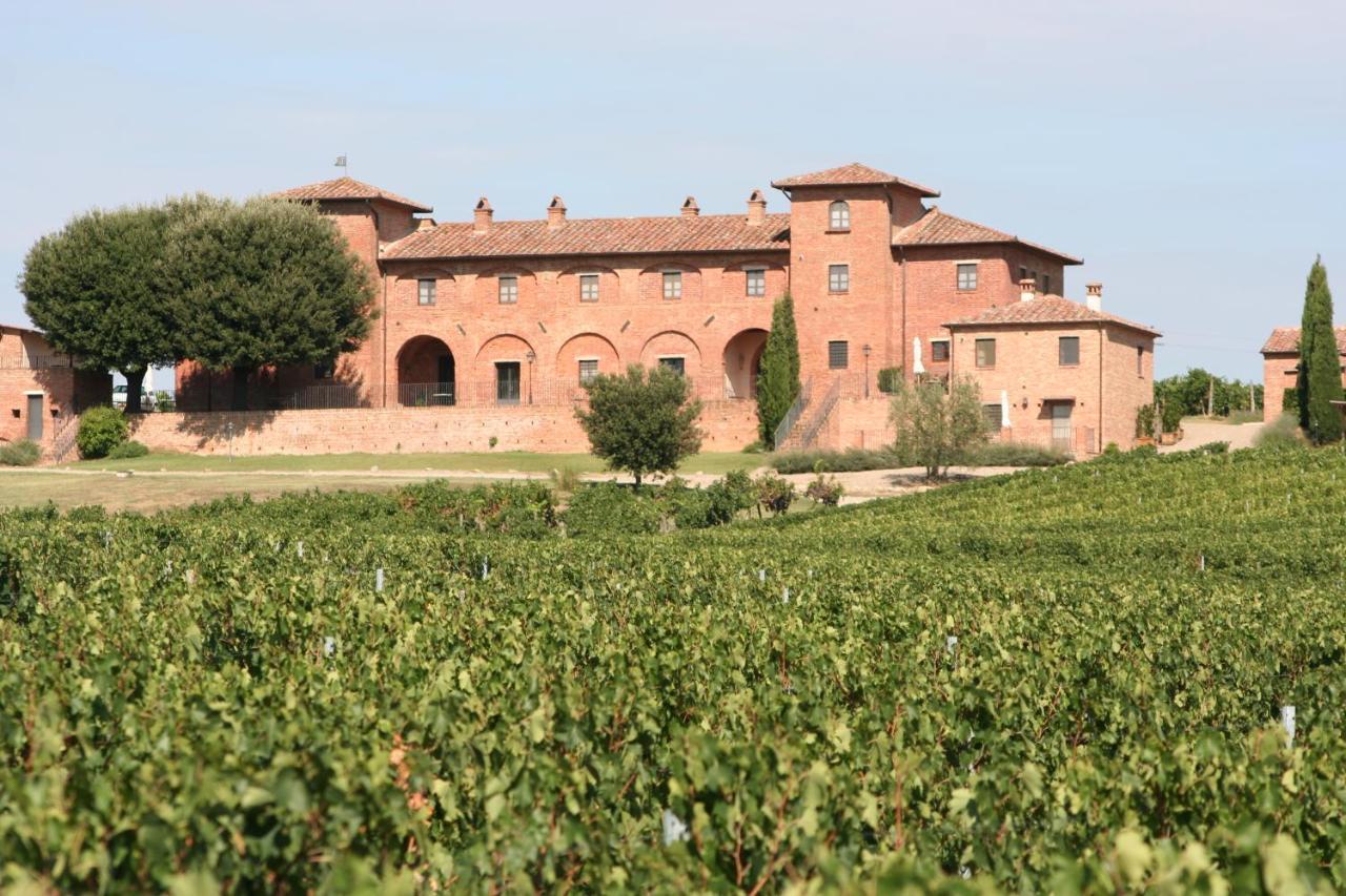 Agriturismo Terra Rossa Valiano エクステリア 写真