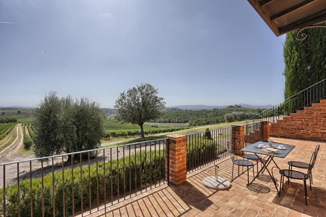 Agriturismo Terra Rossa Valiano エクステリア 写真