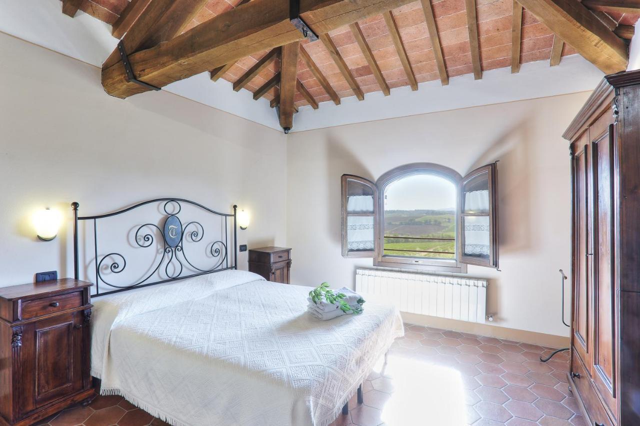 Agriturismo Terra Rossa Valiano エクステリア 写真
